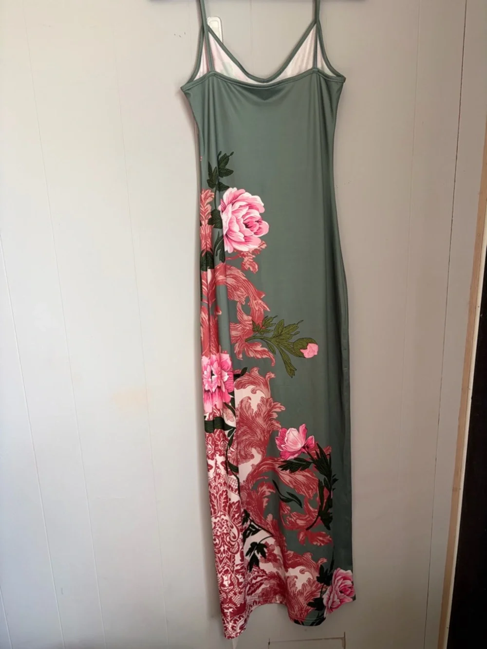 Commense Sage Green Maxi Dress with Pink Floral Detail - Picture 5 of 7